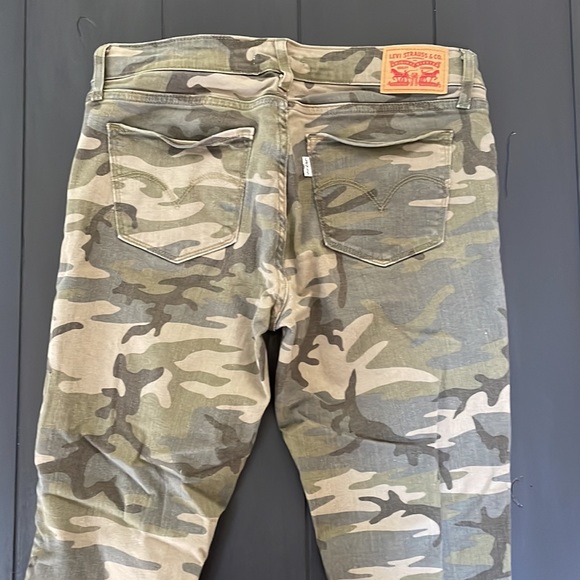 Levi’s 711 Skinny Camo Jeans - Picture 4 of 4